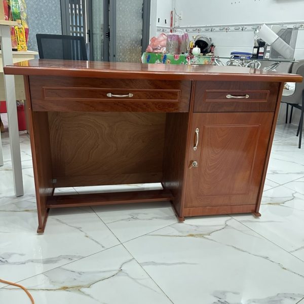 Bàn làm việc 1m2 gỗ xoan đào mới