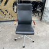 Thanh lý ghế xoay văn phòng có tay vịn cũ
