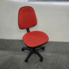 Thanh lý ghế xoay hòa phát màu đỏ không tay vin