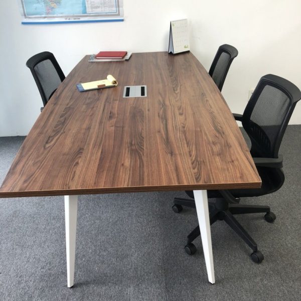 Bàn họp văn phòng cũ 2m cao cấp mới 95% giá rẻ