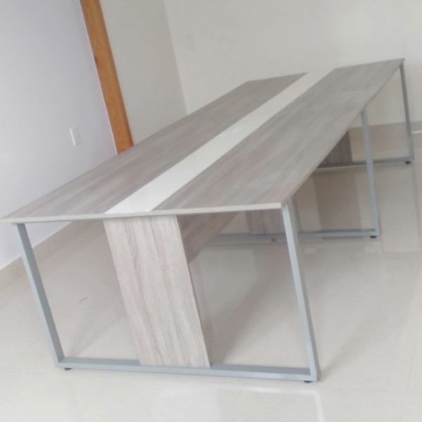 Thanh lý bàn họp chân sắt 2m4 cao cấp giá rẻ