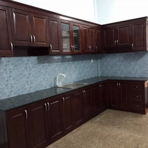 Bộ kệ bếp trên dưới gỗ sồi tự nhiên cao cấp