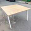 Bàn làm việc 1m2*1m2 chân sắt cũ