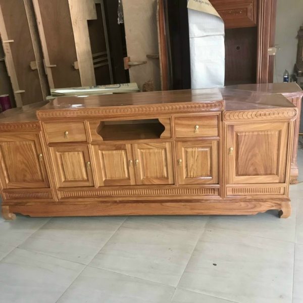 Thanh lý tủ tivi 2m gỗ xoan đào cổ điển mới 98% giá rẻ