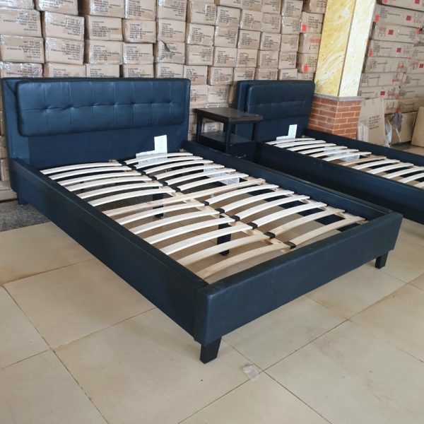 Thanh lý gường bọc da xuất khẩu tồn kho mới 100%