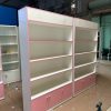 Kệ trưng bày sãn phẩm 1m6*2m màu trắng hồng mới