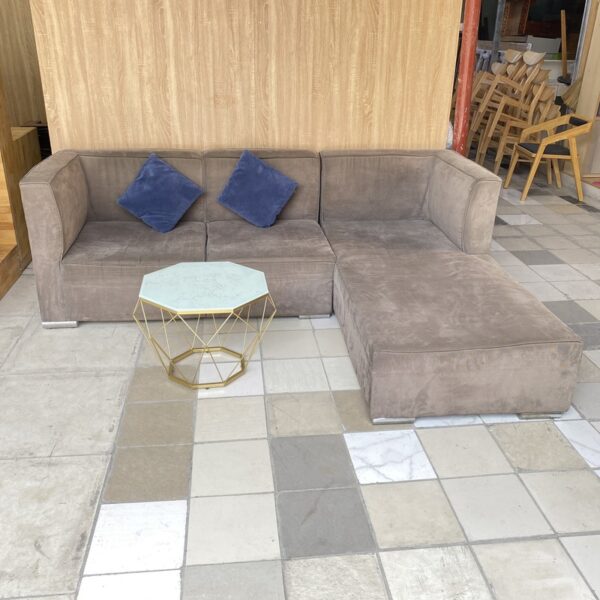 Thanh lý bộ sofa góc L gia đình bọc nỉ mới 95%