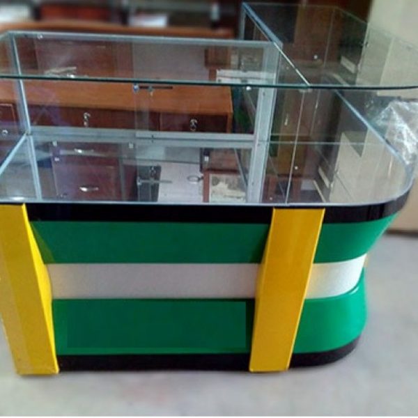 Tủ trưng bày bo cong MDF cao cấp mới 95% TB009