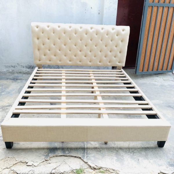Gường bọc vải 1m6 xuất khẩu tồn kho mới 100%