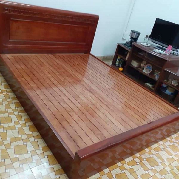 Thanh lý gường 1m6 kiểu Nhật gỗ xoan đào mới 99%