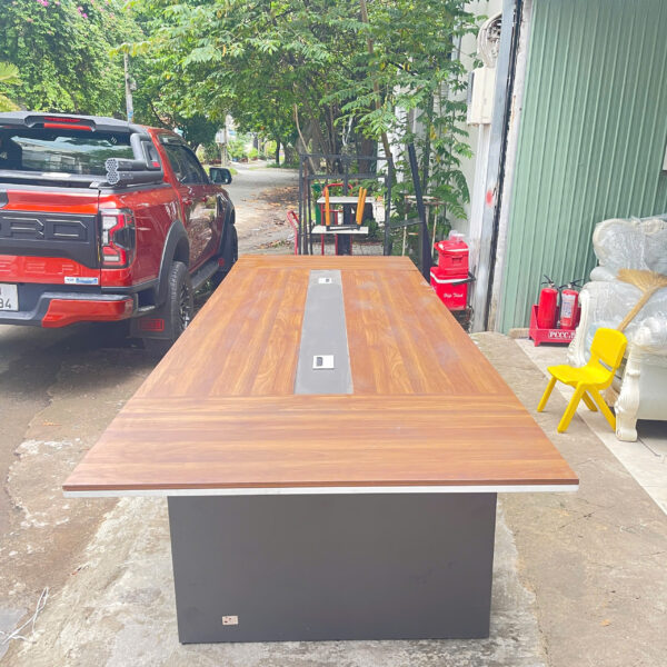 Bàn họp cũ 1m2x3m6 gỗ MDF cao cấp mới 98%