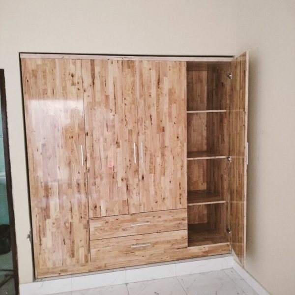 Tủ quần áo gỗ tự nhiên 2m*2m đóng mới