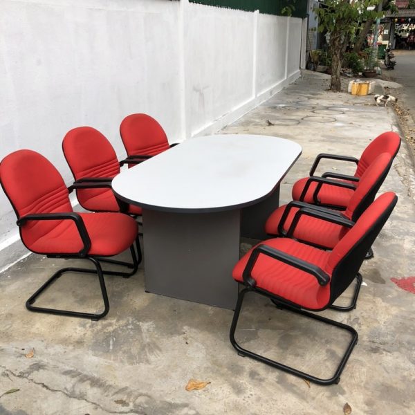Combo bàn họp ovan 1m8x90cm Hoà Phát mới 95%