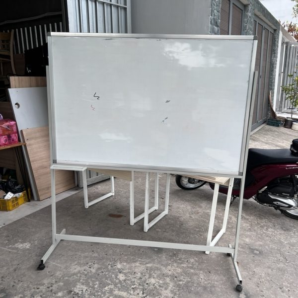 Bảng viết 1m8 di động mới 95% giá rẻ