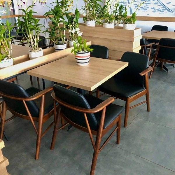 Thanh lý bộ bàn ghế cafe babye có tay mới 99%