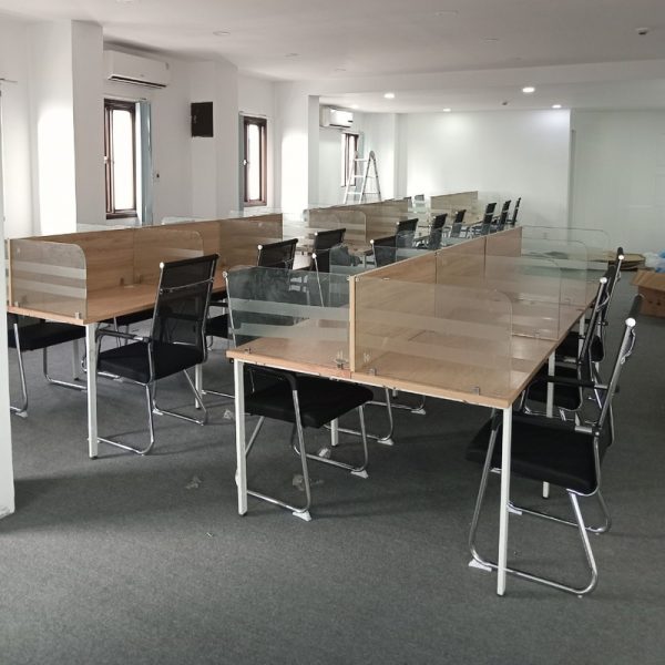 Bàn làm việc cụm chân sắt 90cm*60cm cũ