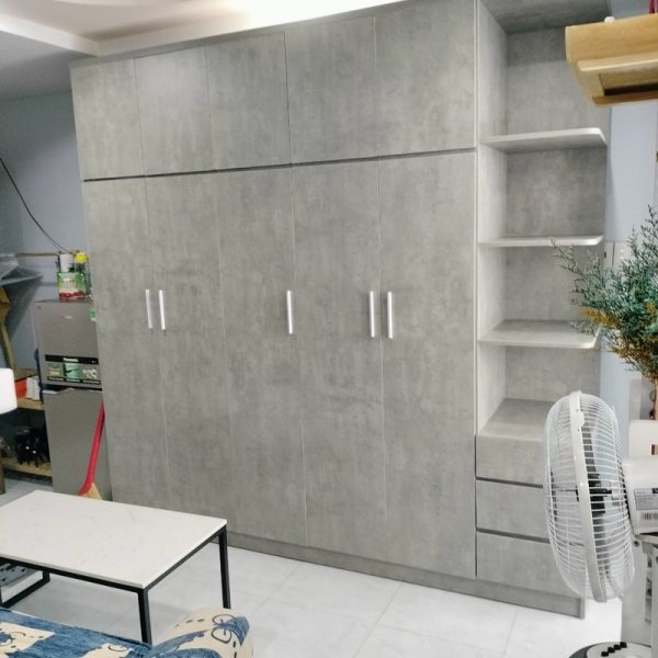 Tủ quần áo 2m4*2m4 MDF màu xám mới 98%