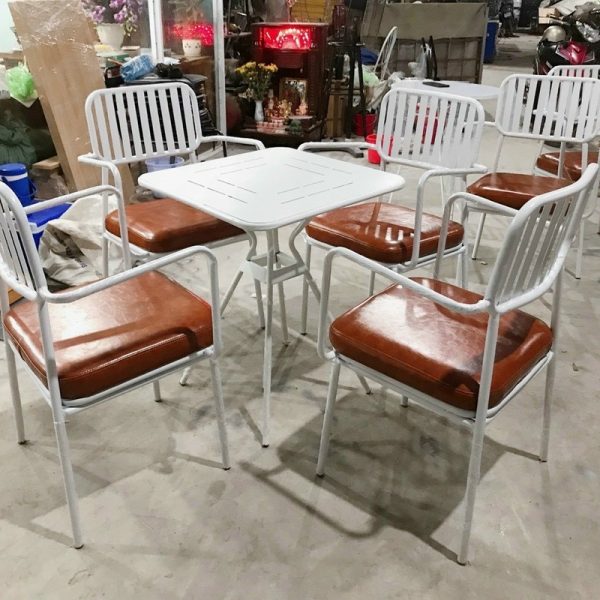 Ghế cafe sắt bọc nệm da cao cấp giá xưởng