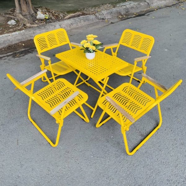 Ghế sắt lưới cafe màu vàng tồn kho mới 100%