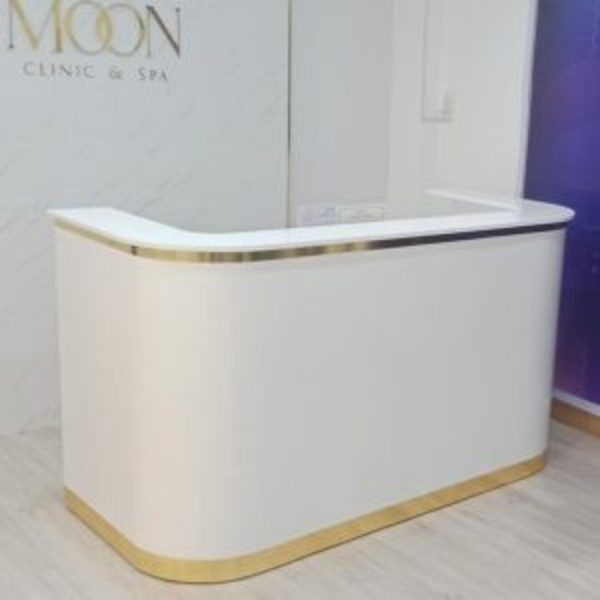 Thanh lý quầy spa chữ U 1m6 tồn kho mới 99%