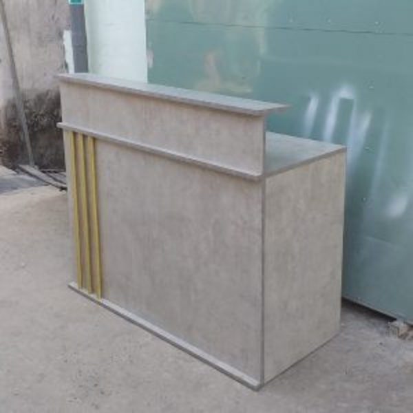 Thanh lý bàn quầy lễ tân 1m2 mới 100%