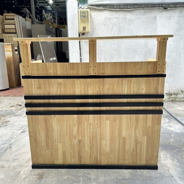 Quầy cafe gỗ tự nhiên 1m2 mới 99%