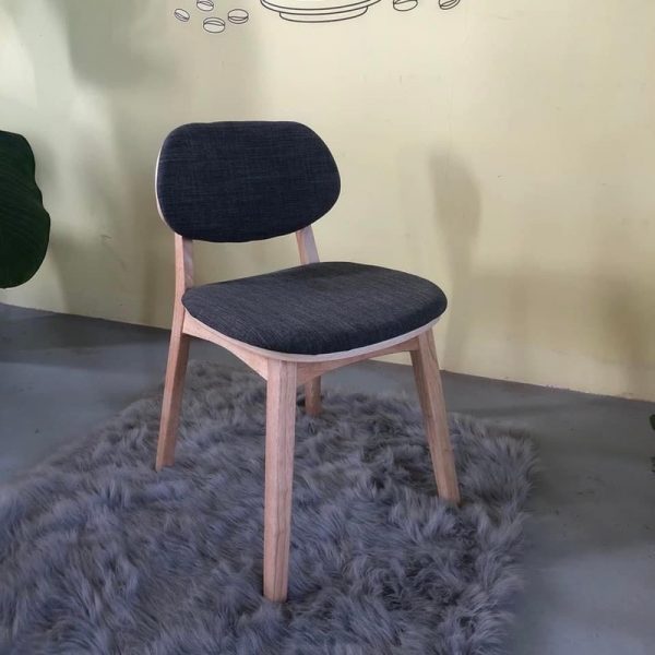 Ghế cafe gỗ PCL bọc nệm nỉ mới 100%
