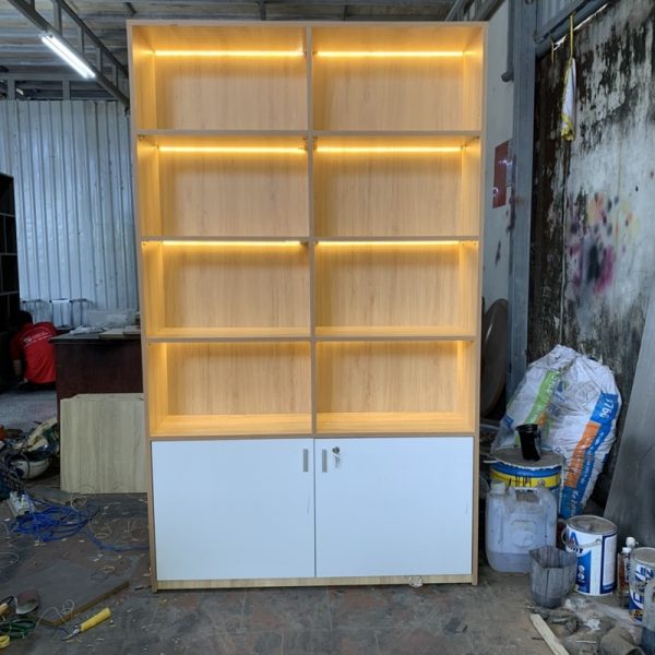 Kệ trưng bày 1m2*2m MDF có đèn led mới 99%