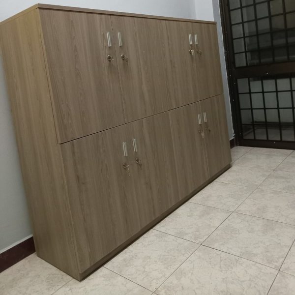 Thanh lý tủ hồ sơ locker gỗ 8 ô MDF màu xám mới 99%