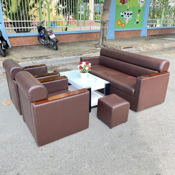 Bộ sofa tiếp khách văn phòng màu nâu mới 99%