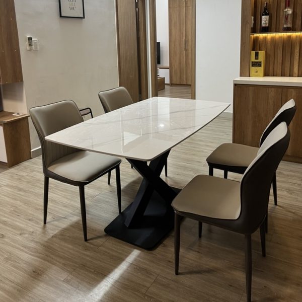 Bộ bàn ăn gia đình 4 ghế mặt đá ceramix mới 100%