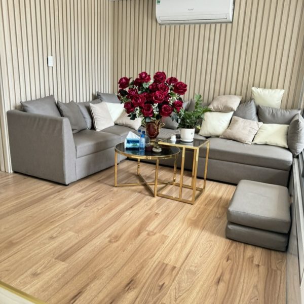 Thanh lý bộ sofa tiếp khách văn phòng mới 98%