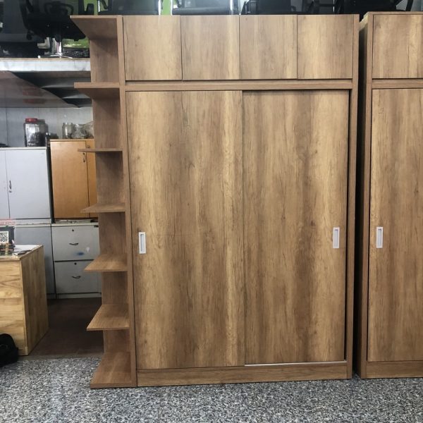 Thanh lý tủ quần áo 1m6*2m4 MDF gia đình mới 98%