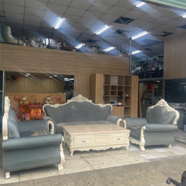 Thanh lý bộ sofa cũ hoàng gia Vip mới 90%