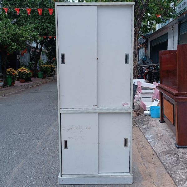 Thanh lý tủ hồ sơ cũ màu xám mới 90%
