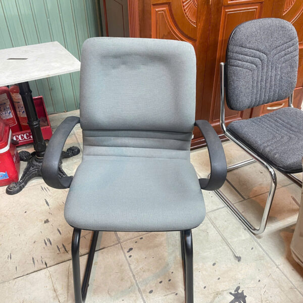 Thanh lý ghế chân quỳ bọc nỷ cũ giá rẻ