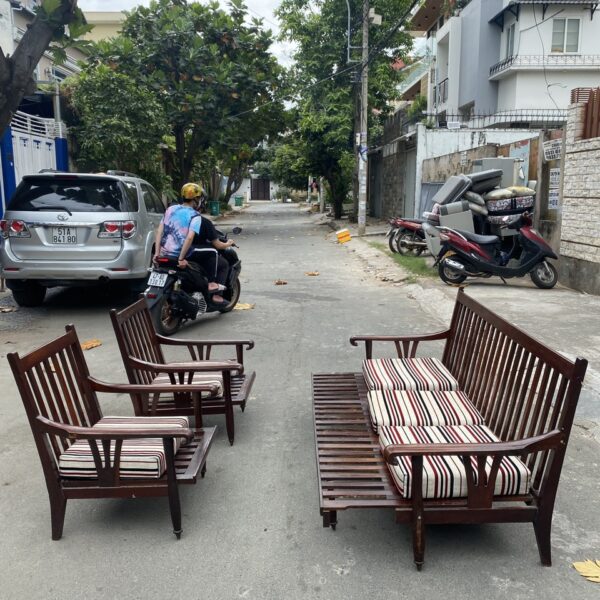 Thanh lý bộ salon gỗ cũ căm xe mẫu đẹp