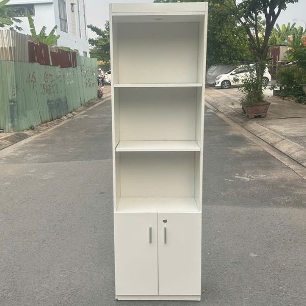 Kệ trưng bày mỹ phẩm đẹp như mới thanh lý giá rẻ