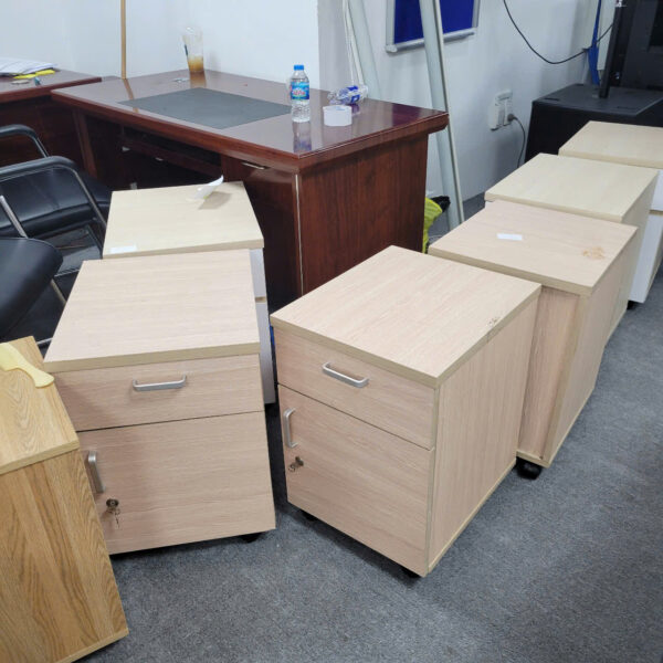 Thanh lý tủ cabinet Hòa Phát mới 95%