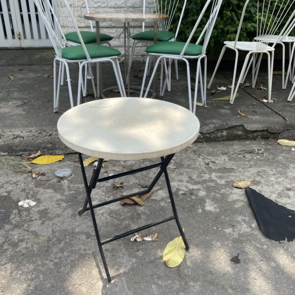 Thanh lý bàn cafe xếp tròn giá rẻ