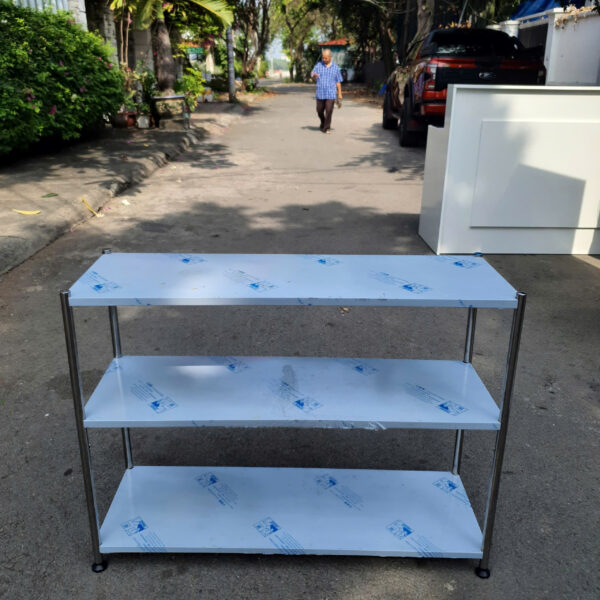 Thanh lý kệ sắt 3 tầng giá rẻ
