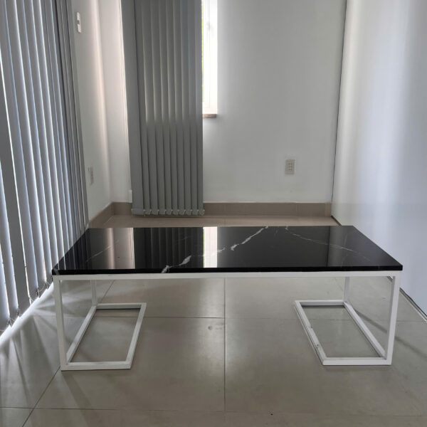 Thanh lý Bàn trà sofa mặt kính mới 90%