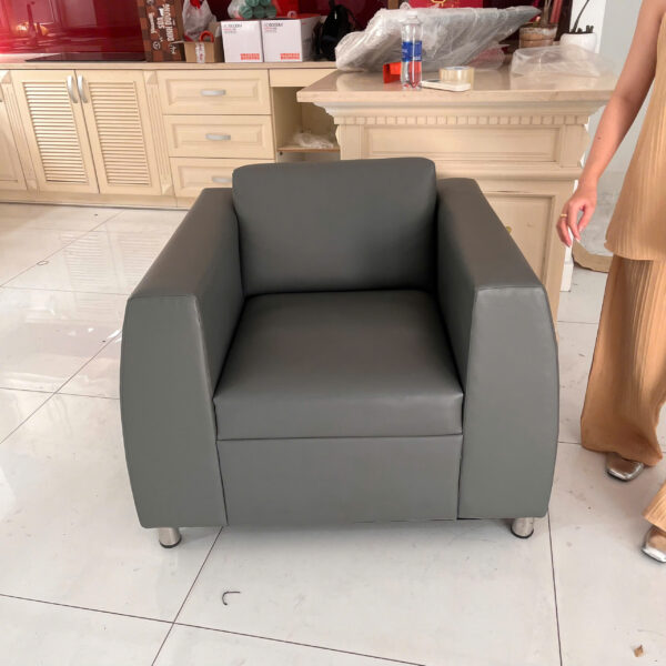 Thanh lý Ghế sofa đơn bọc da chân inox cũ giá rẻ