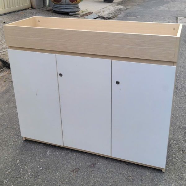 Thanh lý Tủ hồ sơ thấp gỗ MDF 1m2
