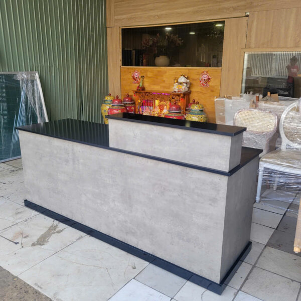 Quầy lễ tân gỗ MDF chống ẩm dài 2m đóng mới