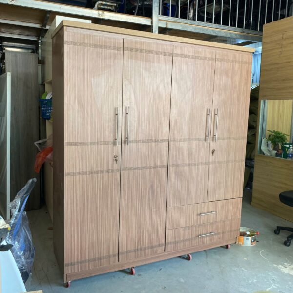 Tủ quần áo 1m8x2m cũ 4 cánh gỗ MDF màu nâu