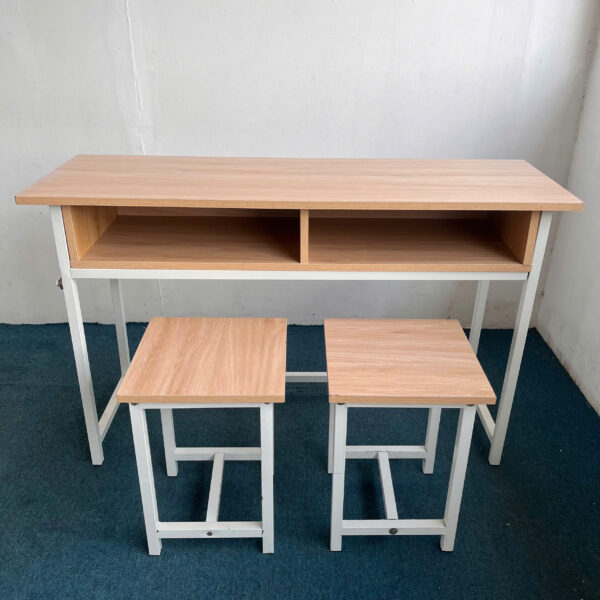 Bộ bàn ghế học sinh mặt gỗ chân sắt như mới