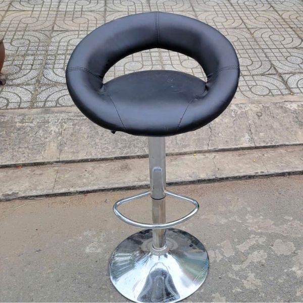 Thanh lý ghế quầy bar nệm da chân inox xịn