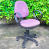 Ghế xoay Hòa Phát màu tím mới 95% giá rẻ