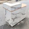 Thanh lý quầy lễ tân 1m2 gỗ MDF bo cong vân giả đá